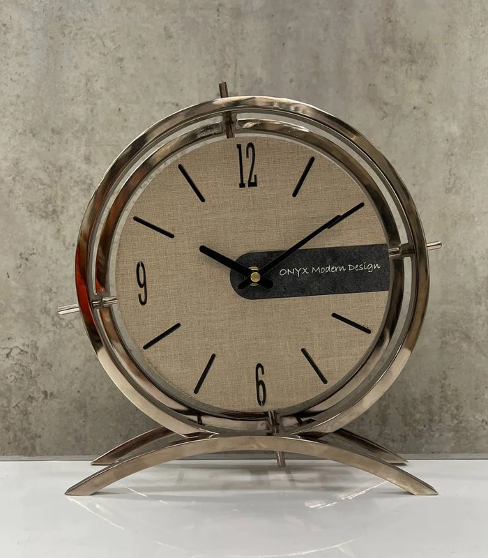 ساعت رومیزی مدل فلور نقره ای کرم