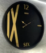 ساعت دیواری مدل لونا مشکی طلایی